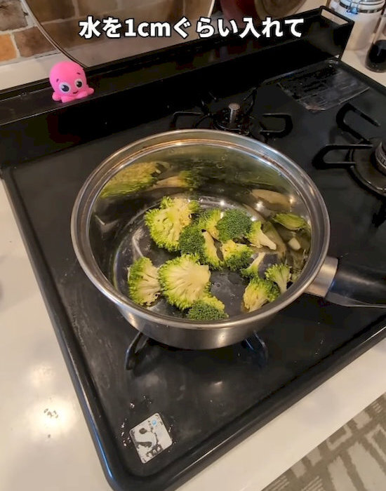 ブロッコリーを洗えていないかも…！？　驚くほど汚れが落ちる方法に「絶対やる」