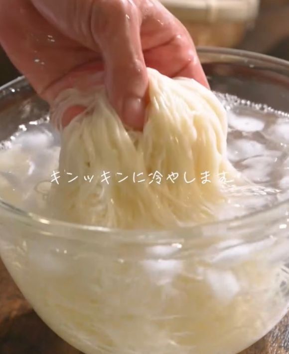 「そうめんが担々麺に？」　豆乳アレンジに「夏にぴったり」「飽きない味」