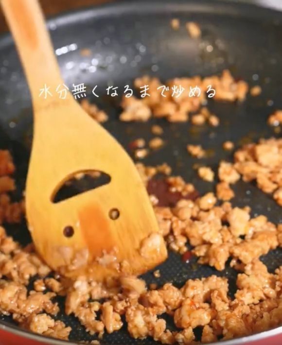 「そうめんが担々麺に？」　豆乳アレンジに「夏にぴったり」「飽きない味」