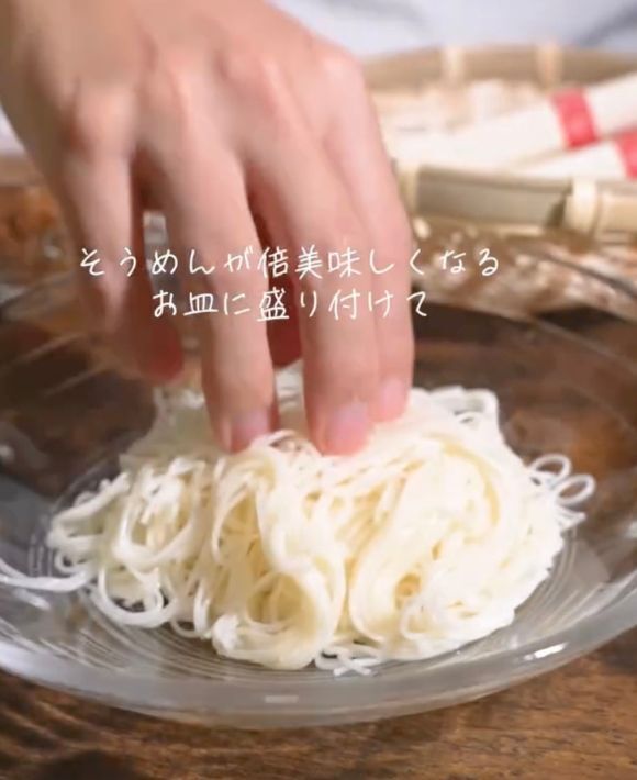 「そうめんが担々麺に？」　豆乳アレンジに「夏にぴったり」「飽きない味」