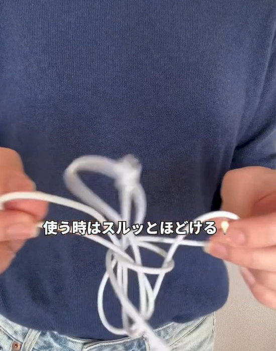 ケーブルの整理術『8の字巻き』とは？　収納も使用もスムーズにできる方法に「便利すぎる」