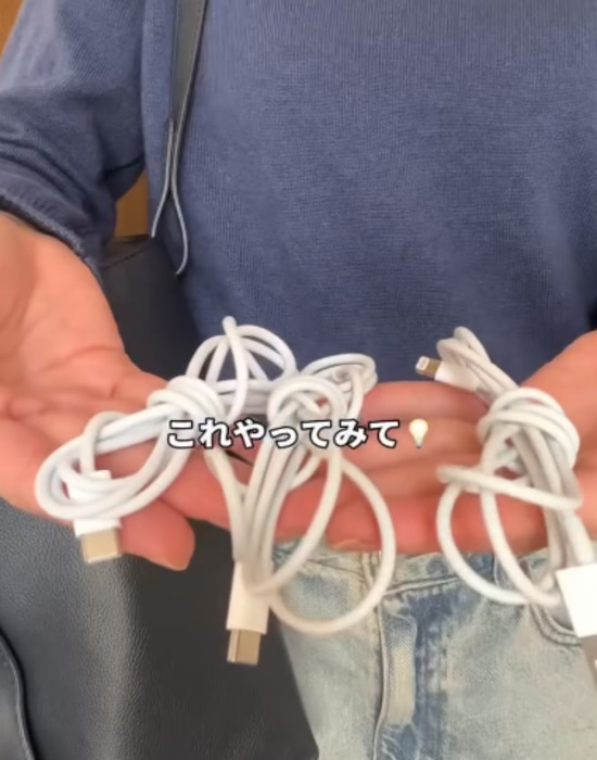 ケーブルの整理術『8の字巻き』とは？　収納も使用もスムーズにできる方法に「便利すぎる」