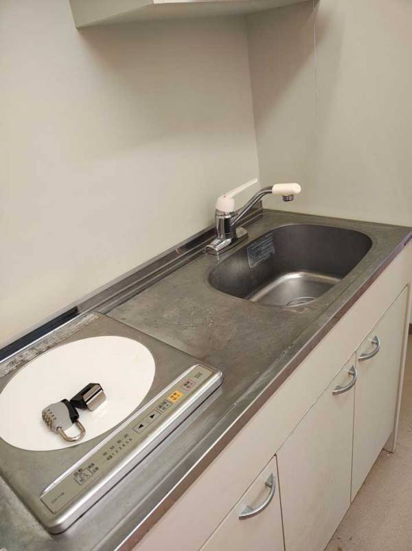 学生マンションの1K　退去後の『ビフォーアフター』に「ビビった」「頭が上がらない」