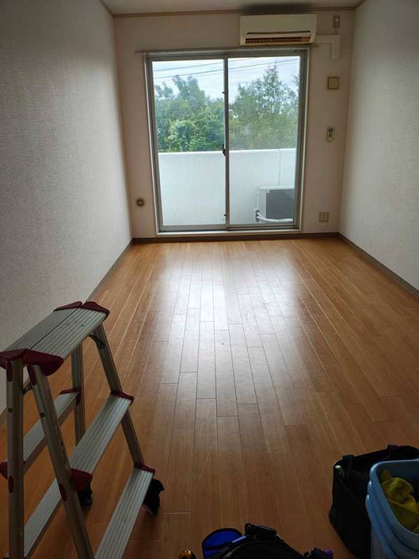 学生マンションの1K　退去後の『ビフォーアフター』に「ビビった」「頭が上がらない」