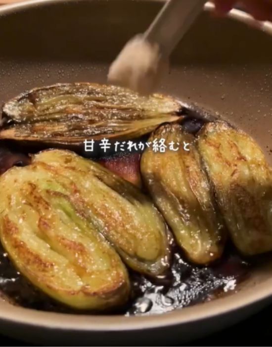 とろカリ食感に箸が止まらない　10分ナス重が「簡単すぎ」「感動の味」