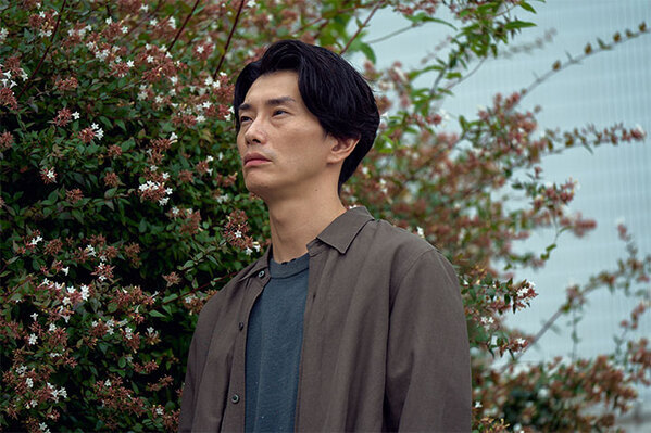 やっぱり怪しい人が家族の中に1人いる　悪い大人とピュアな刑事の三角関係は？『しあわせな結婚』第5話