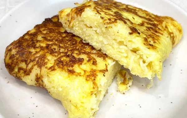 ゆでたそうめんと卵液を混ぜて…　できたものに「驚いた」「夏にピッタリ」