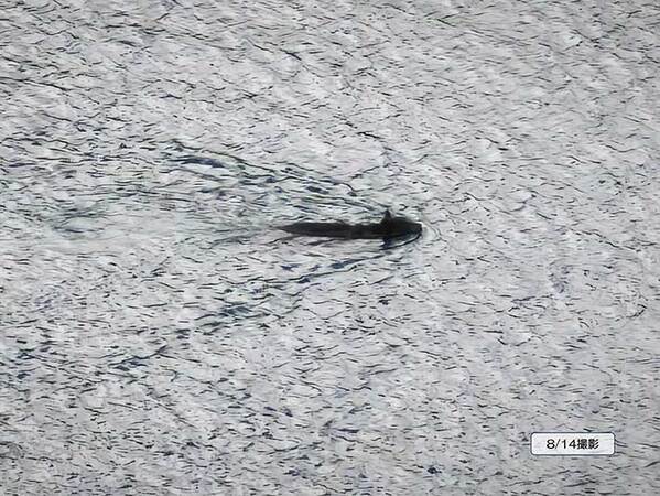 警察「前代未聞の光景」　湖で目にしたのが…「怖すぎる」