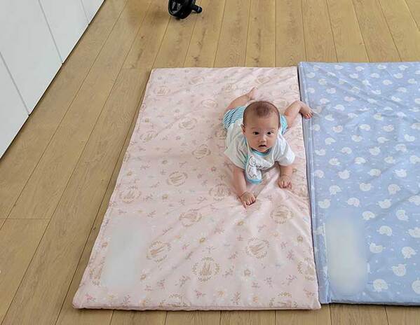 天使のような赤ちゃん、しかし背後には…　「お分かりいただけただろうか」