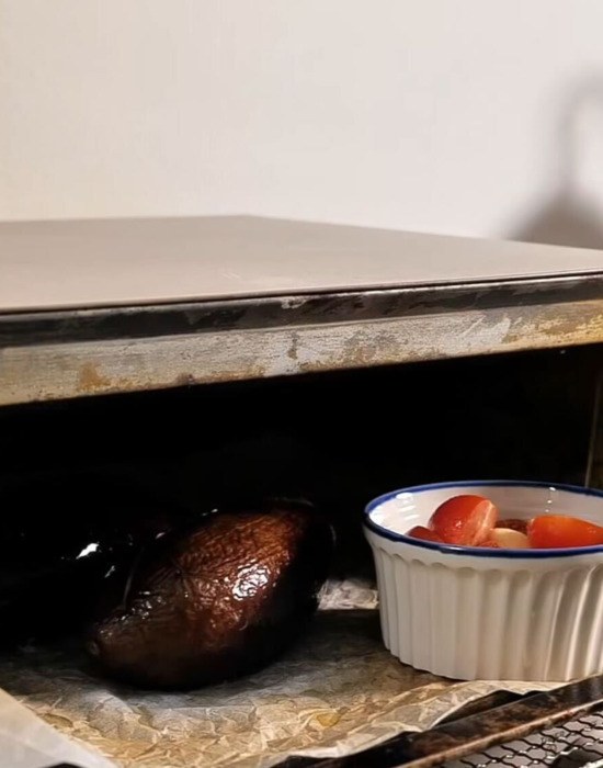 ナスを切って焼いただけで？　仕上がりに「絶品」「やってみる」