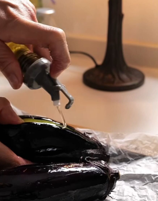 ナスを切って焼いただけで？　仕上がりに「絶品」「やってみる」