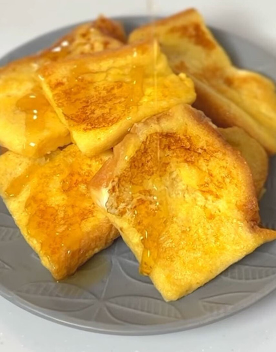 食パンを袋に入れてレンジで？　仕上がりに「しみしみ」「カフェ気分」