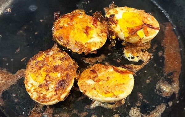 【卵料理の正解が出た】ゆで卵を焼いて…　驚きのレシピに「家族から歓声が上がった」