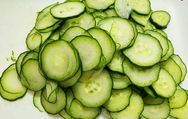 キュウリと大葉を混ぜて…？　味付けに「驚いた」「夏にピッタリ」