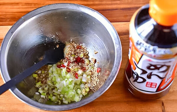 生ナスをジッパー袋で揉んで？　15分後…「そうめんにも冷奴にも合う！」