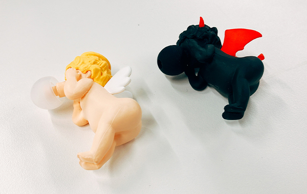 カプセルトイで手に入れた‟天使”　30代女性が試したまさかの使い道が？