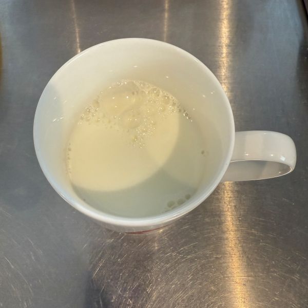 スクランブルエッグがふわとろに！　意外な隠し味に「まじか」「知らなかった」