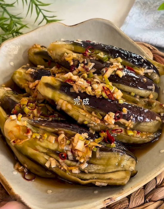 ナスをレンジで加熱すると？　仕上がりに「とろとろ」「やみつき確定」