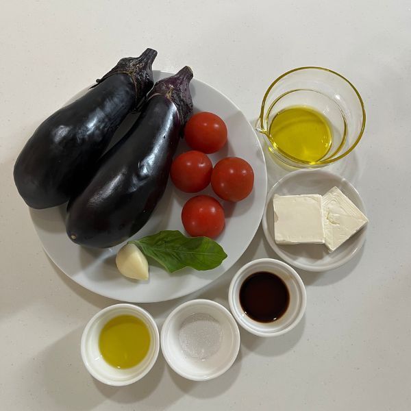 「こんな食べ方あったんだ」　ナスとチーズの新定番に「まろやかすぎ」「絶対試す」