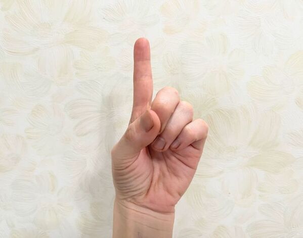 「ずっと苦戦してた」　卵の殻が指1本で取れる裏技に「神テク」「試したい」【4選】