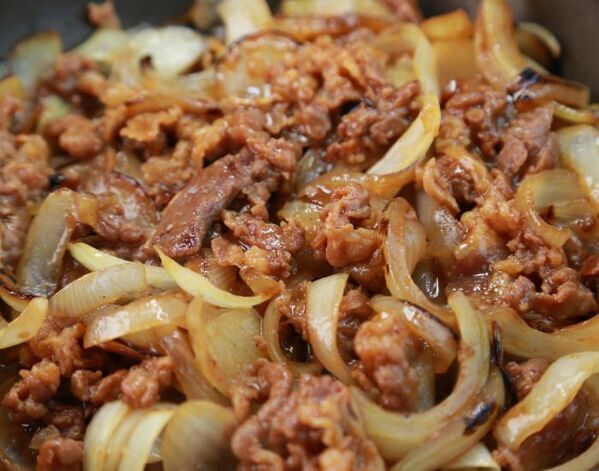 肉をプロ級に柔らかくする秘密は？　意外な食材に「なるほど」「試したい」【4選】