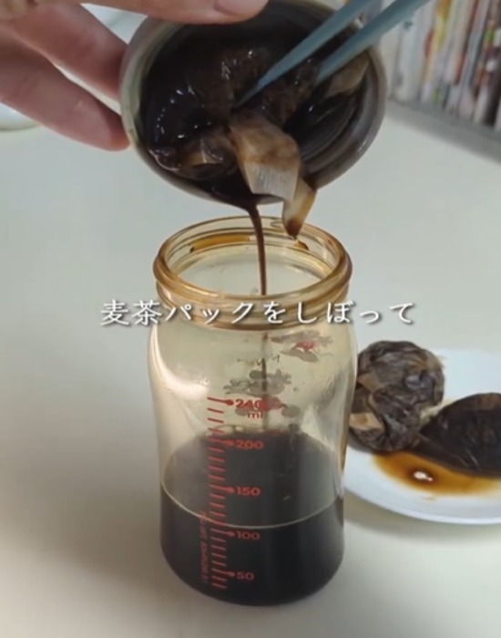 麦茶は煮出さなくてもいい？　新しい作り方に「さっぱり仕上がる」「毎日やる」