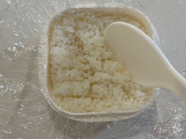 「冷凍ご飯は味が落ちると思ってた」　保存の裏技に「逆だった」「衝撃」