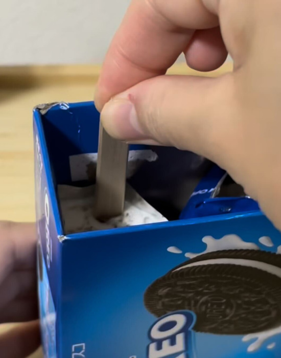 「オレオと牛乳だけ？」　簡単アイスに「感動した」「今すぐ作る」【4選】