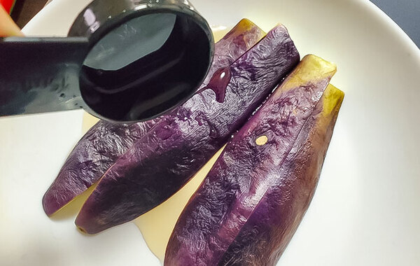 大量のナスを一度に使える！　ミツカンが教える簡単レシピに「するする食べられる」