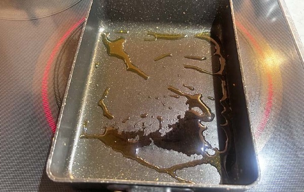 握らない焼きおにぎり　作り方に「子供が絶賛」「冷凍より好きかも！」