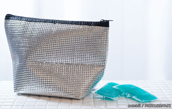 保冷剤を入れる場合はお弁当の上か下どっちがいい？　【メーカーに聞いた】