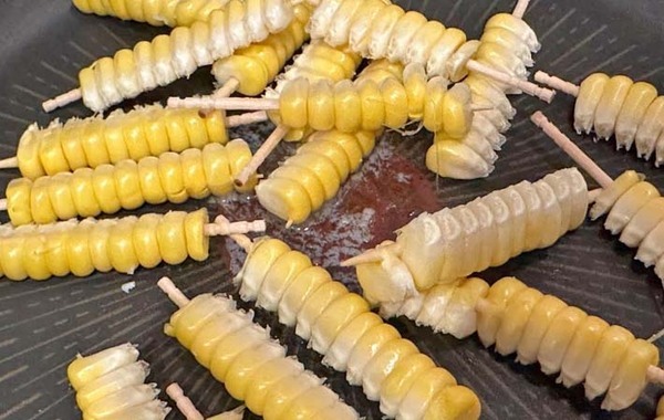 「酒がすすんでしまう」夫の手が止まらなくなったトウモコロシのつまみとは