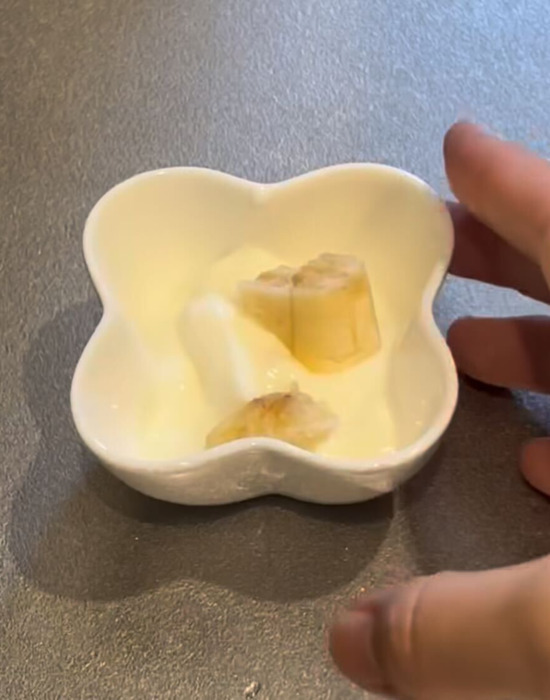 フルーツを冷凍しただけなのに！　手作りアイスに「簡単すぎ」「毎日食べたい」