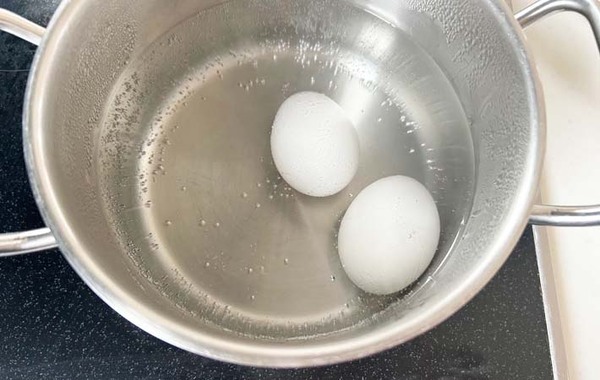 いつもと一味違います！　卵入りハンバーグのレシピが「簡単で嬉しい！」