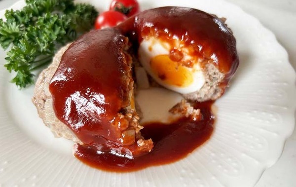 いつもと一味違います！　卵入りハンバーグのレシピが「簡単で嬉しい！」