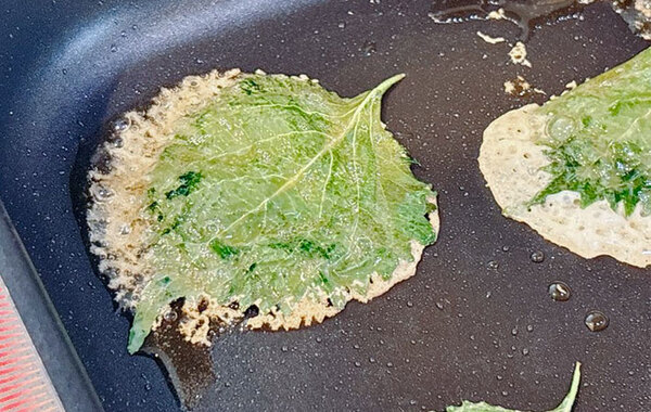 【これ作るために大葉買う】子供のおねだりが止まらない！　『大葉のパリパリ焼き』の作り方