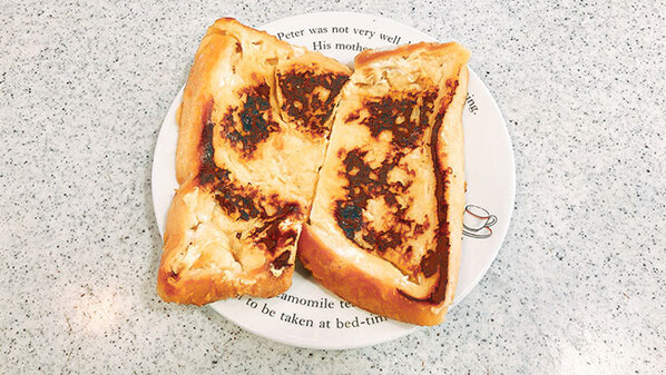 【隠し味】卵液に大さじ2杯加えると…　絶品フレンチトーストが完成！