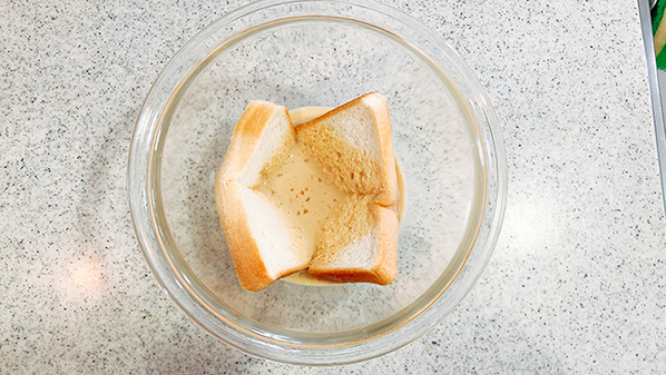 【隠し味】卵液に大さじ2杯加えると…　絶品フレンチトーストが完成！