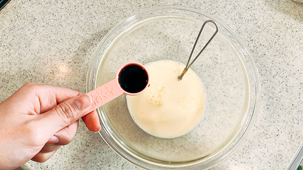 【隠し味】卵液に大さじ2杯加えると…　絶品フレンチトーストが完成！