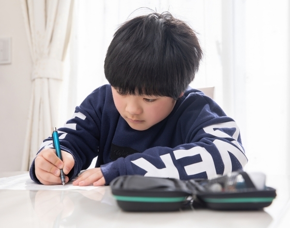 母親を鬼に例えた小4男子　宿題のセンスに「吹いた」「じわじわくる」【子供の発想4選】