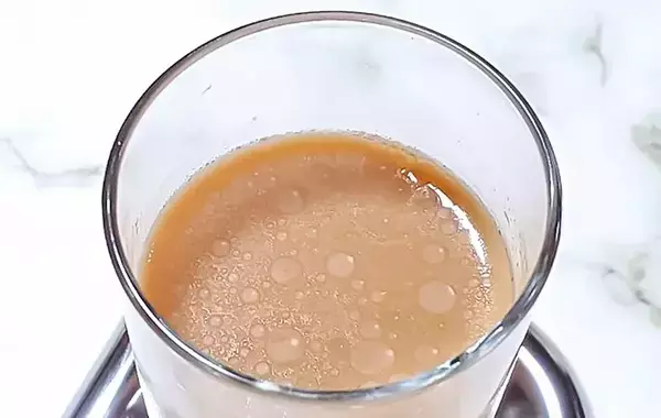 コーヒーにごま油を入れる『ちょい足し』　カナダ人の友達に飲ませてみたら…？