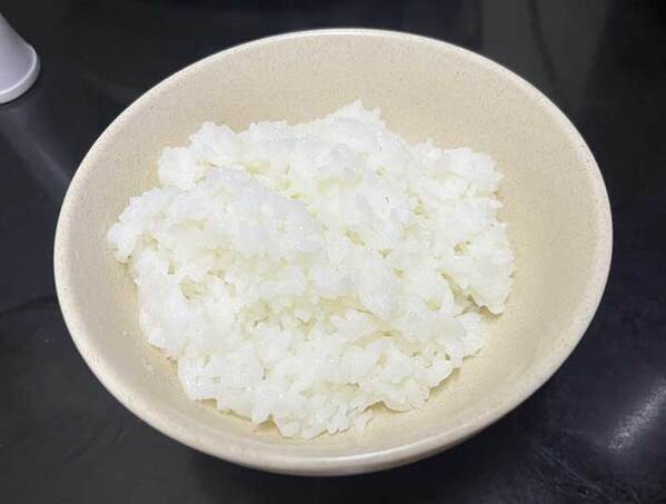 スーパーで見つけた『5kg2千円の米』をおいしく食べたい　炊く前に？