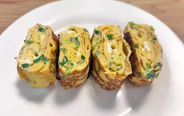 「これはハマる味」「いつもよりおいしい！」　玉子焼きに使った意外な調味料とは？