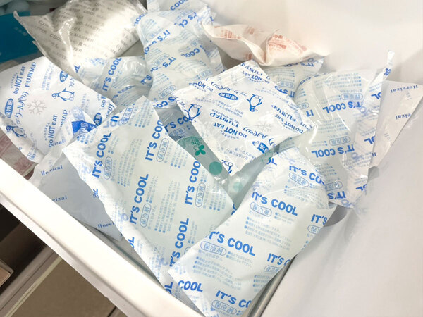 寒い時、お弁当に保冷剤は入れる？入れない？　メーカーが教える『正解』は…