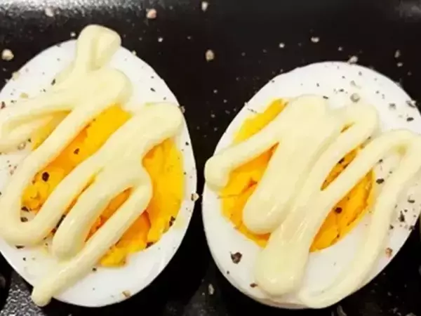 この食べ方が一番うまい？　ゆで卵の新たな食べ方に「満足度高すぎる」「超簡単」