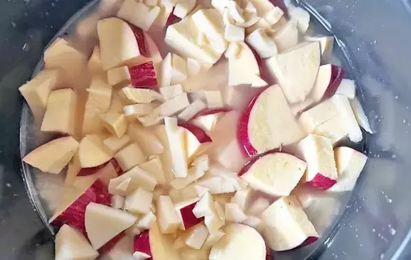 ふかして食べるの飽きた！　サツマイモの違う食べ方に、夫が「秋だね～」【脱マンネリレシピ】