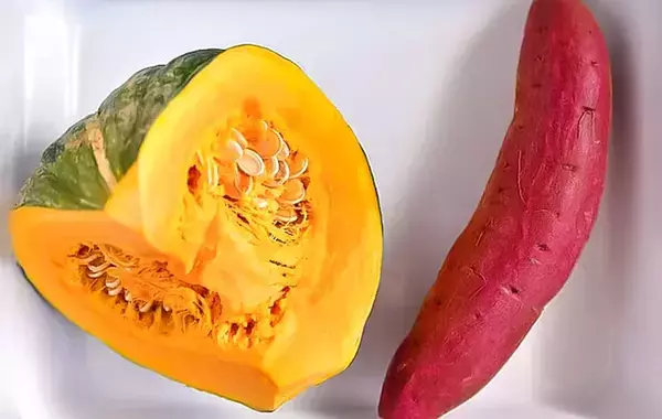 卵2個と混ぜたのは…？　できた玉子焼きが「砂糖も出汁もいらないかも！」【秋レシピ】