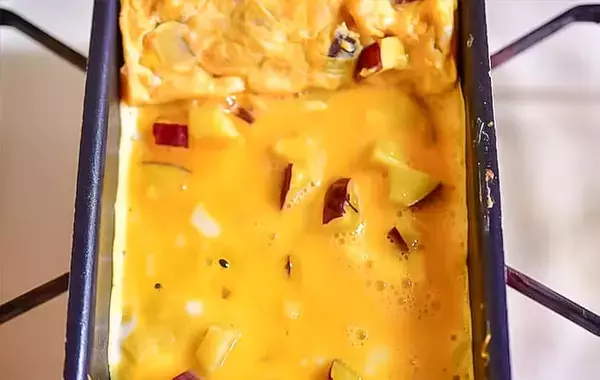 卵2個と混ぜたのは…？　できた玉子焼きが「砂糖も出汁もいらないかも！」【秋レシピ】