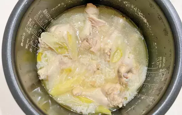 「本当に炊飯器だけで作ったの？」　炊飯器で作れる本格メニューに家族も驚き！