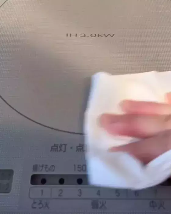 靴の中にアルミホイルを入れると…　意外な効果に「そうだったのか」「すごい」